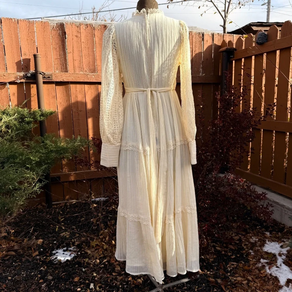 Ethereal ivory prairie/boho maxi dress π€ - Picture 2 of 13